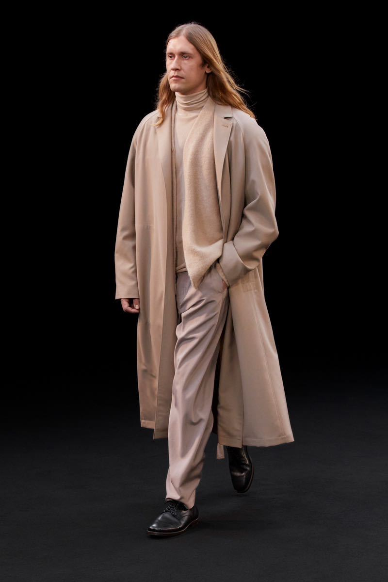 30%OFF】 激レア LEMAIRE ルメール 48サイズ ステンカラーコート