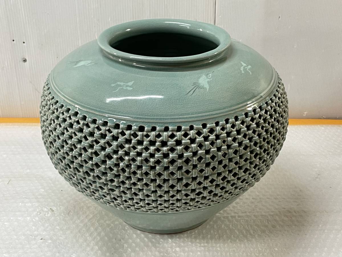 Yahoo!オークション - 壷 壺 つぼ 7930Z 高麗青磁 宇成 陶器 Yahoo!オークション - 壷 壺 つぼ 7930Z 高麗青磁 宇成 陶器