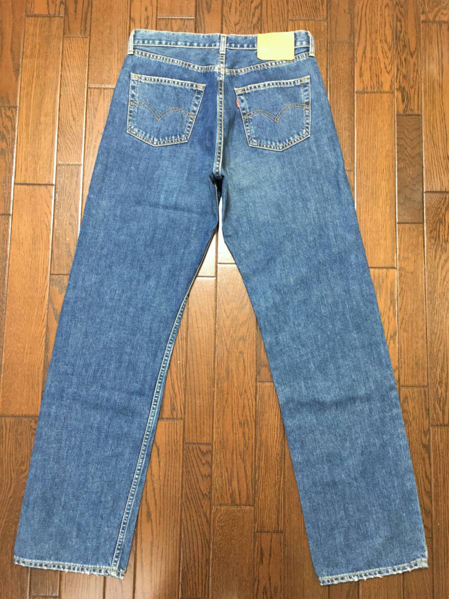 リーバイス Ｌｅｖｉ’ｓ ５１２ ｗ３３ ひげ落ち ブルー ジーンズ 解れ加工 ストレート ジーンズ デニム パンツ ジーパン_画像4