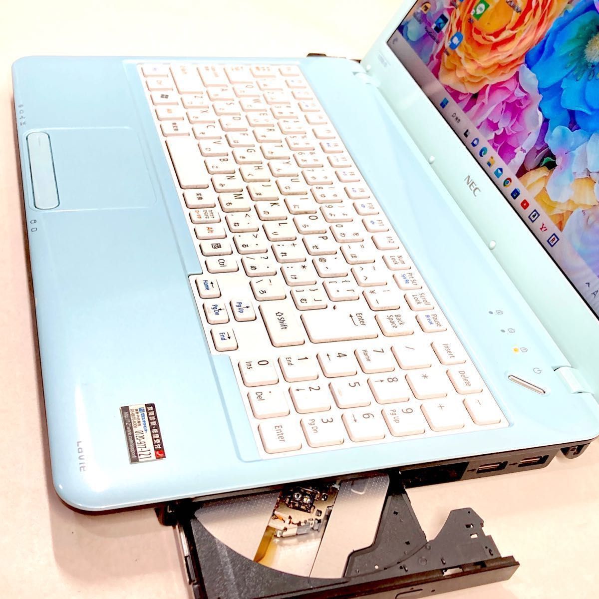 262 かわいい☆水色 Core i5 8GB SSD 512GB office ノートパソコン 設定済 リカバリー付