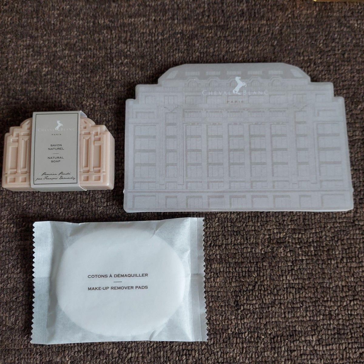 Cheval Blanc Paris ホテル アメニティ