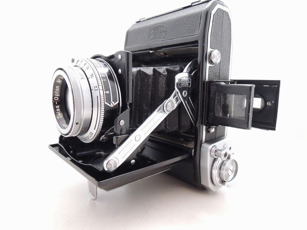 新品/取寄せ 期間限定セール ツァイスイコン ZEISS IKON 蛇腹カメラ スプリングカメラ Ikonta 521/Tessar 75mm f3.5 カメラ、光学機器