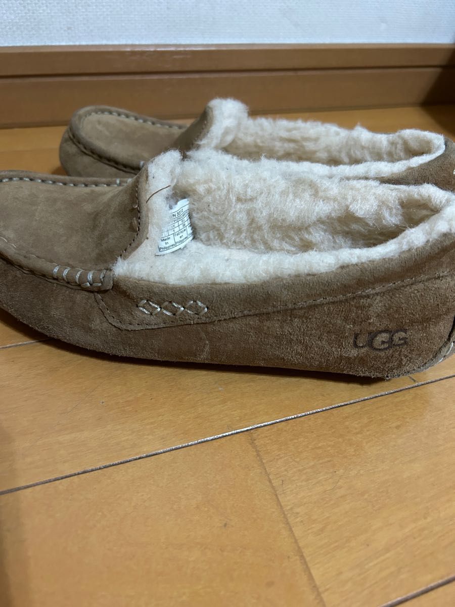 UGG モカシン チェスナット 24cm|PayPayフリマ