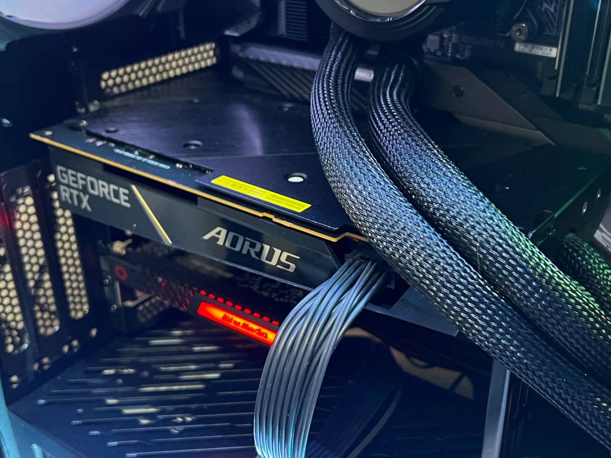 【激レア】Gigabyte/ギガバイト AORUS GeForce RTX 4090 XTREME WATERFORCE 24G NVIDIA グラフィックボード 簡易水冷モデル_動作確認時のイメージです。