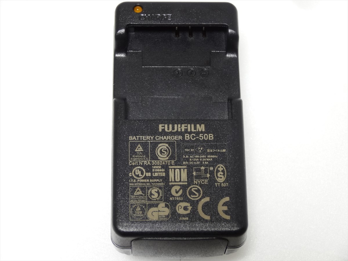 63%OFF!】 富士フイルム FUJIFILM BATTERY CHARGER BC-50 中古純正品