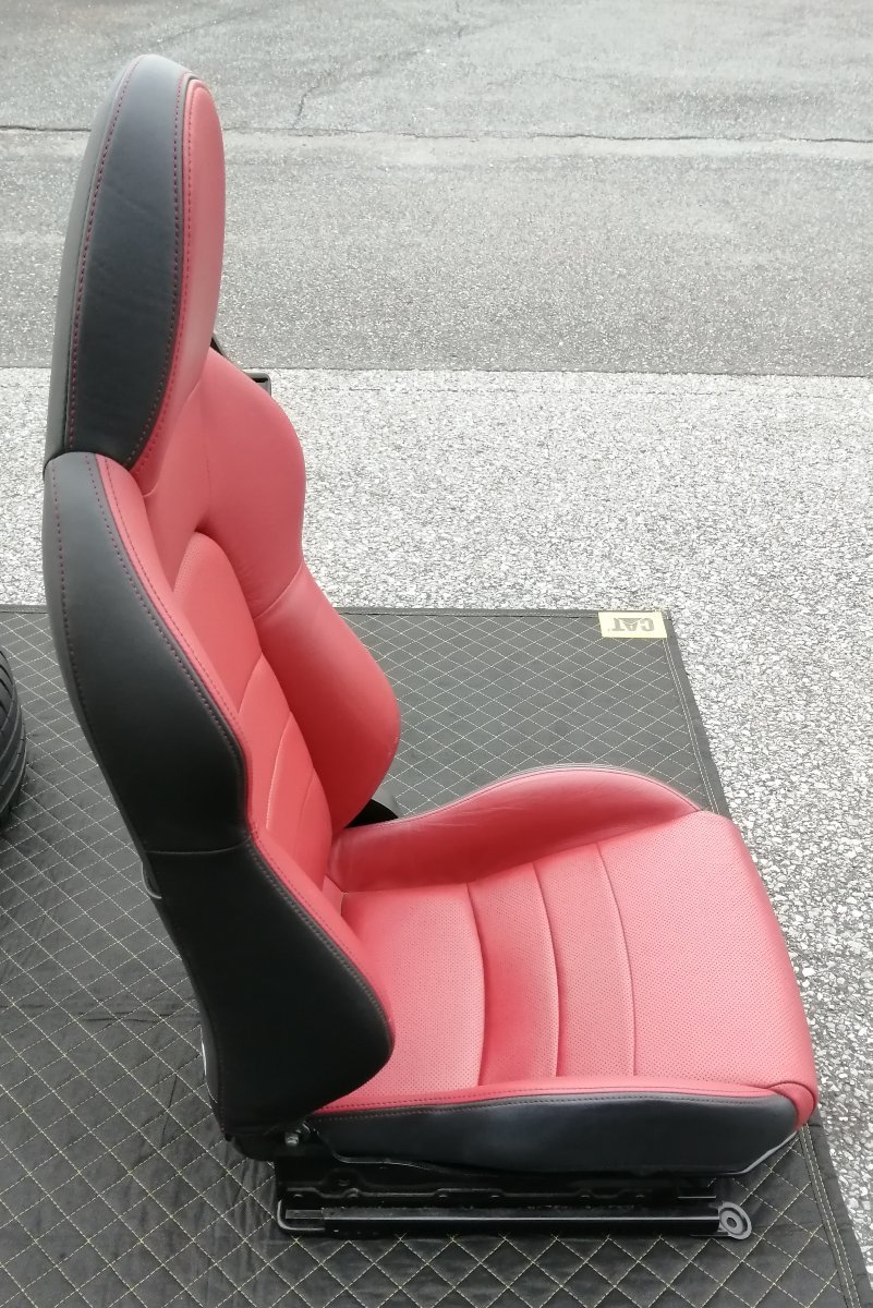 HONDA S2000 AP2 タイプS 専用 純正シート 本革 レッド＆ブラック 助手席 美品 AP1_画像3