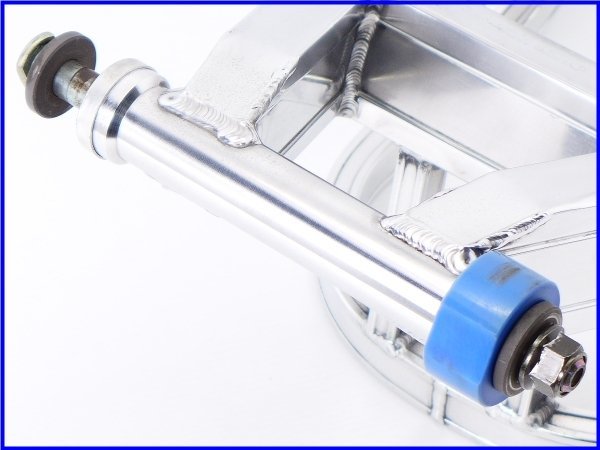新色追加して再販 《M3》良品 XJR1200 OVER Racing スイングアーム