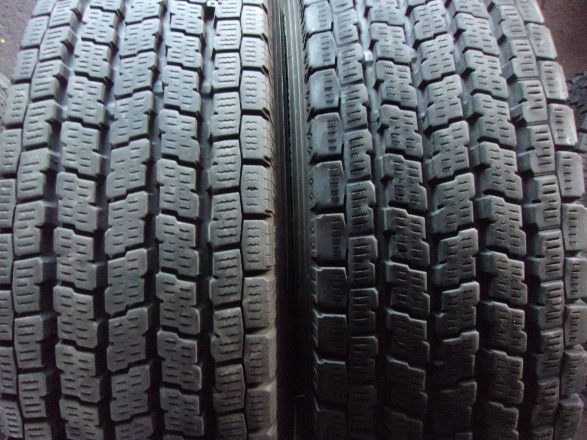 K-2233スタッドレス屋205/85R16 117/115L LT12PR タイヤのみ６本⑯　　　　送料別_画像4