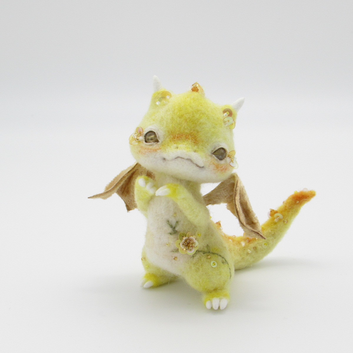 ヤフオク! - ドラゴン/イエロー 羊毛フェルト ハンドメイド