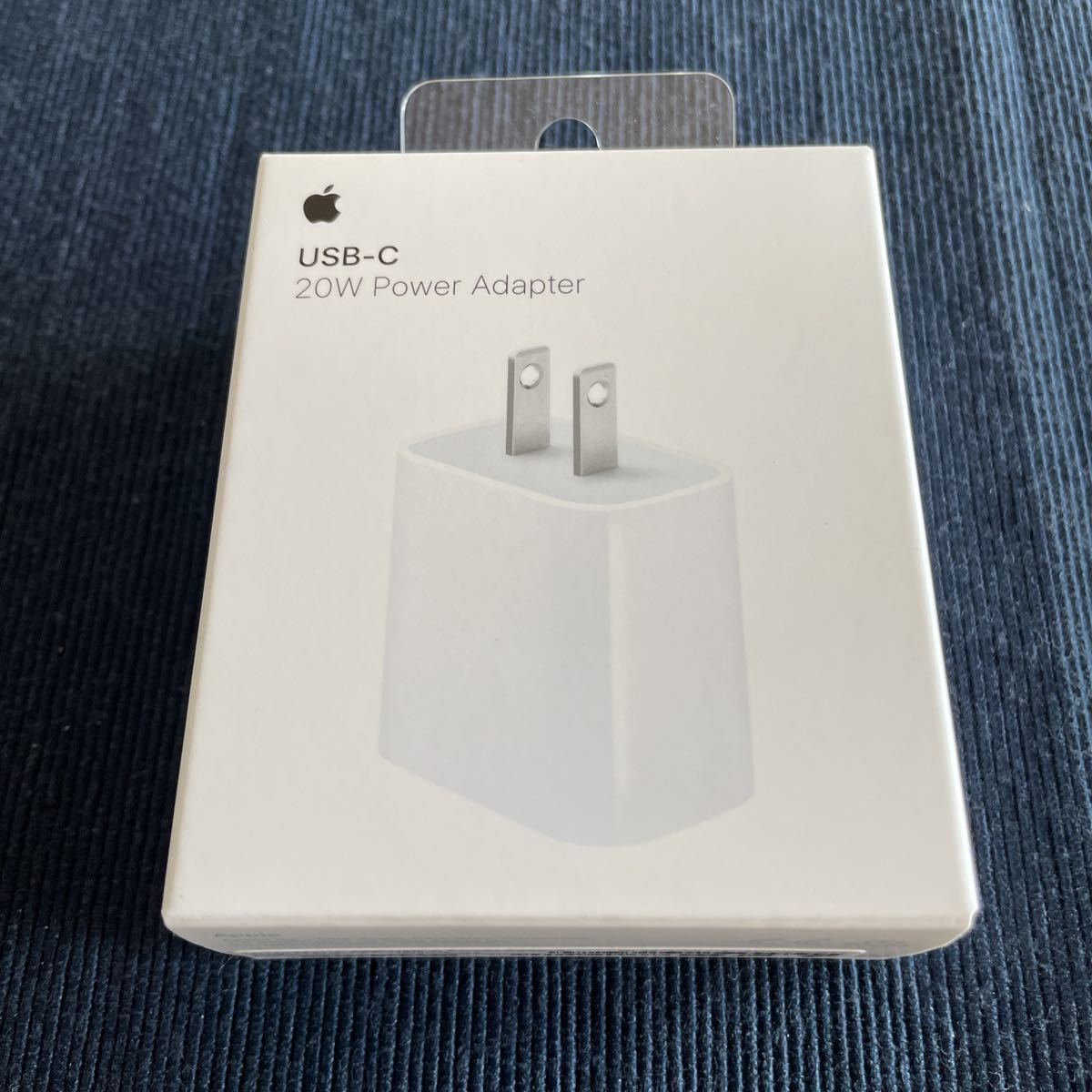 Apple純正★新品★未開封★電源アダプタ USB-C MHJA3AM/A A2305 20W 充電器 未使用品_画像1