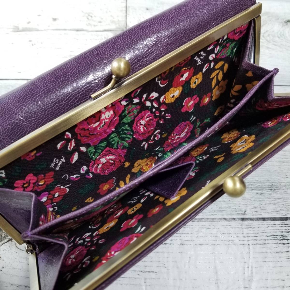 ルビー 薔薇新品 ANNA SUI アナスイ 本革 山羊革 がま口長財布 ルビー 薔薇新品 ANNA SUI アナスイ 本革 山羊革 がま口長財布
