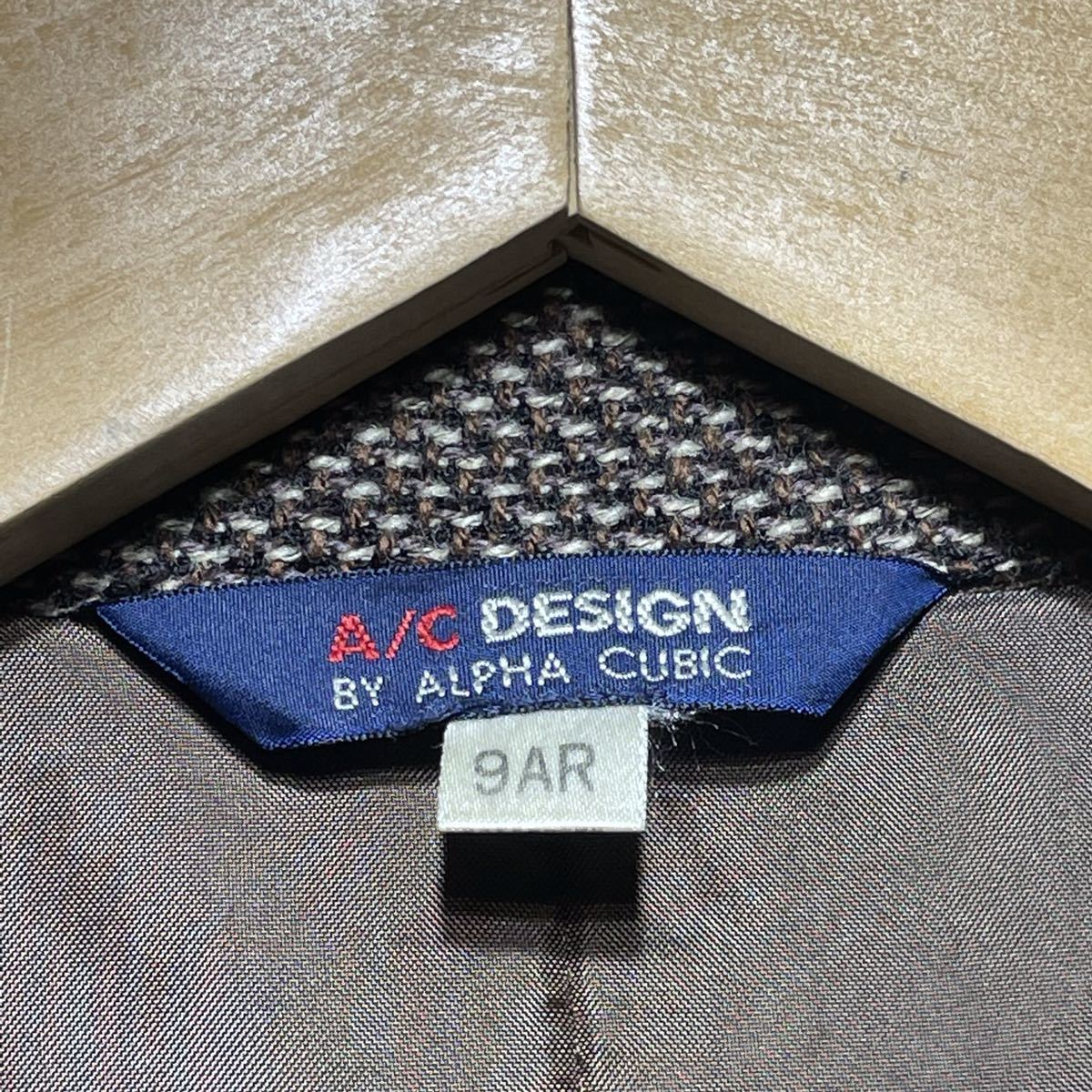 A/C DESIGN BY ALPHA CUBICe-si- vial fa Cubic coat size 9AR