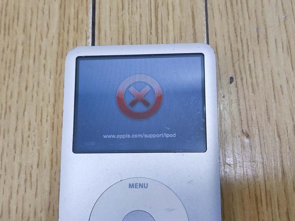 Apple iPod Classic 160GB Late 2009 第6.5世代 ジャンク品(iPod 