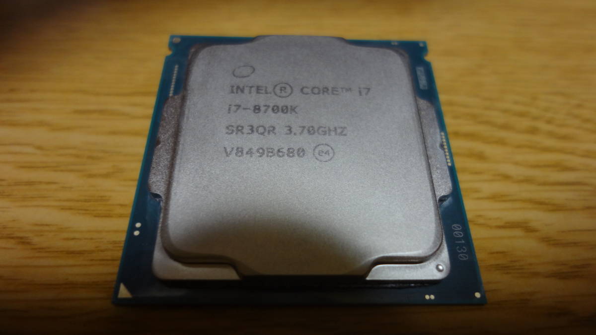 高い品質 Core I7-8700K 中古動作品 LGA1151ソケット インテルCPU Core