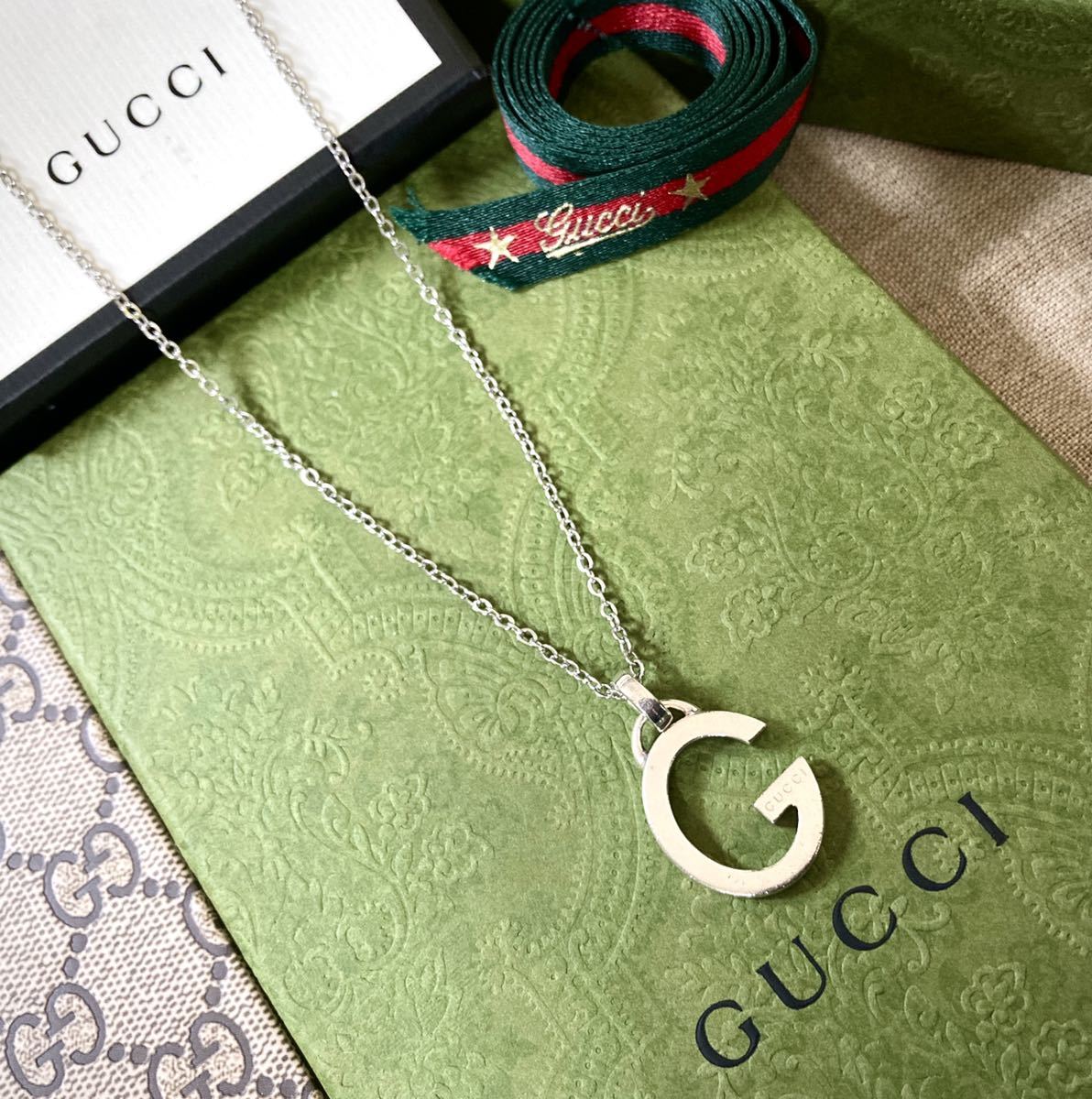 お年玉セール特価】 【即決/送料込み】GUCCI/グッチ Gカット/Gロゴ