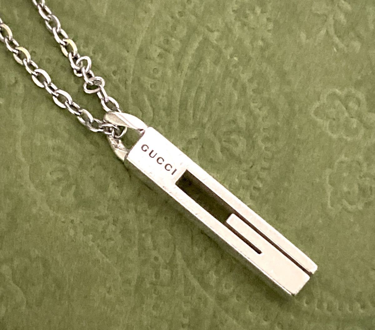 即決/ み GUCCI/グッチ スモール カットアウト/Gカット/Gロゴ ...