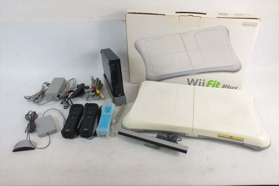 ◆Nintendo 任天堂 RVL-021 RVL-001 Wii Fit Plus 元箱付き 現状品 中古 230109J4361_画像1