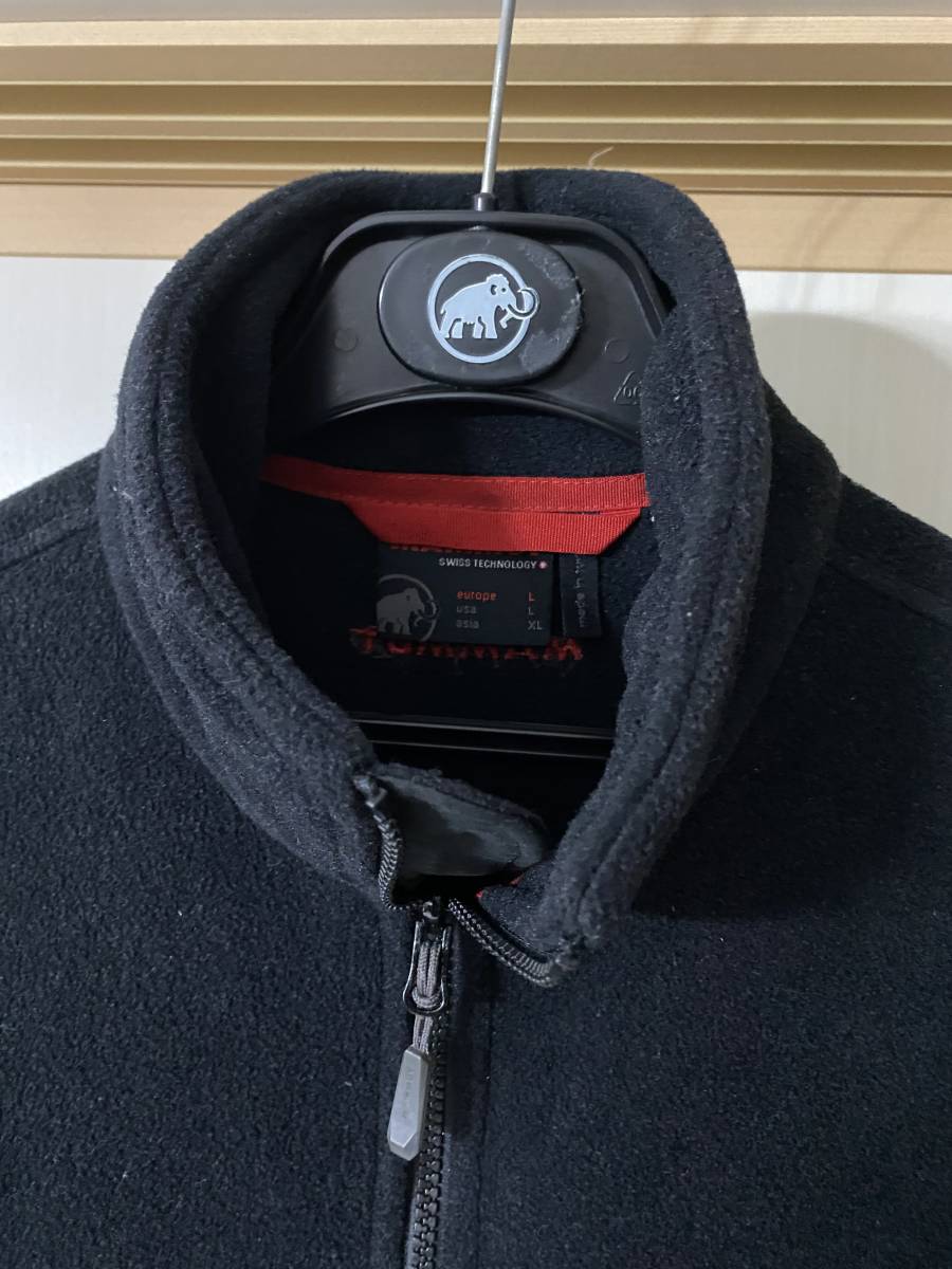 マムート　イノミナータジャケット　アジア　XLサイズ　厚手フリース　ブラック　綺麗です！_画像2