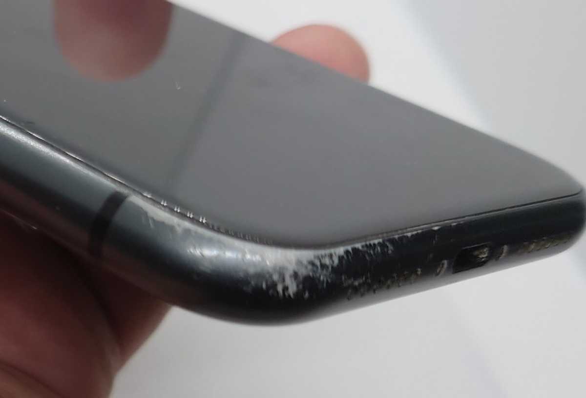 iPhone11 128GB SIMフリー Apple ブラック （傷あり）の画像7