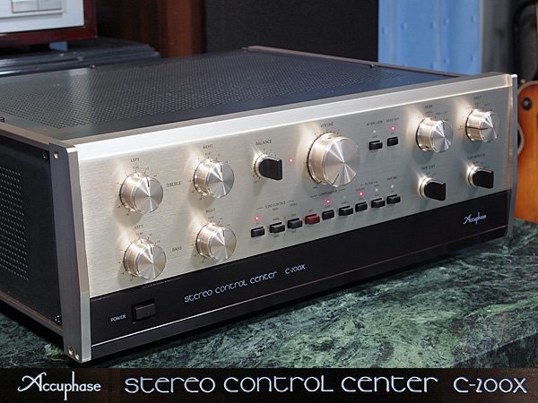 Accuphase C-200X ♪アキュフェーズ 集大成モデル 銘プリアンプ