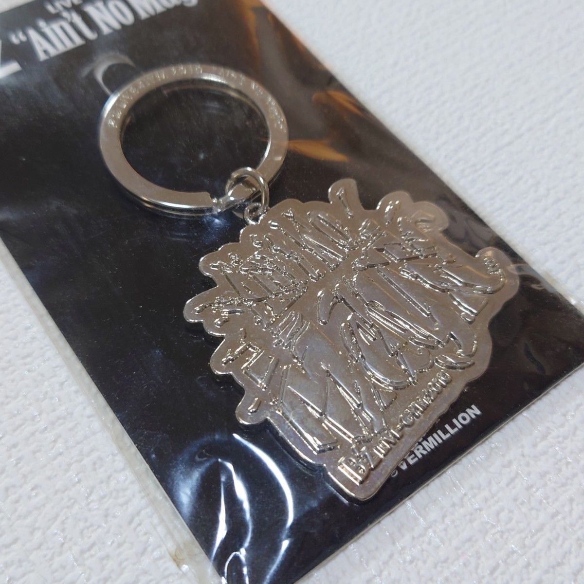 B'z LIVE-GYM 2010 Ain't No Magic キーホルダー チャーム|PayPayフリマ