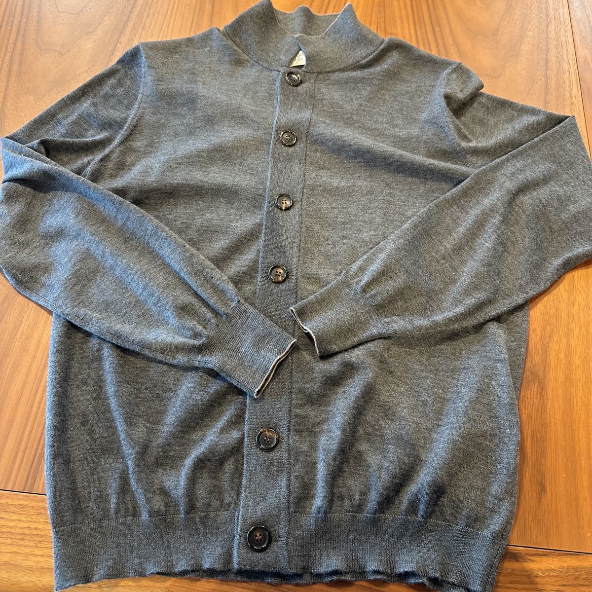 話題の行列 BRUNELLO CUCINELLIブルネロクチネリUSEDシルクカシミア