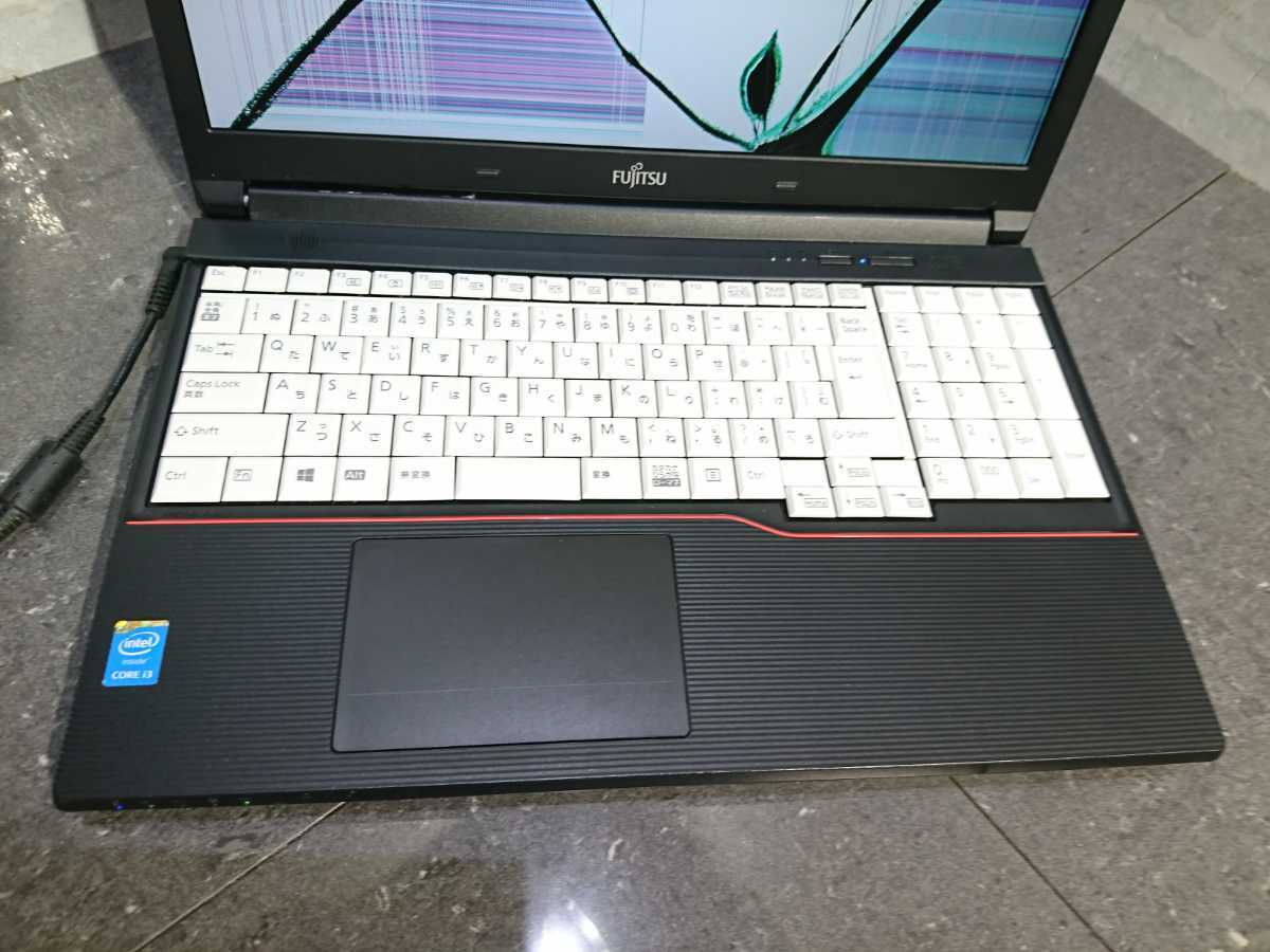 【ジャンク品】管L141 FUJITSU LIFEBOOK A574/MX FMVA10023P CPU core i3-4000M? HDD無し、HDDマウント有り、メモリー無し、バッテリー有_画像3