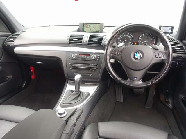 「2009年 BMW 130i 130i Mスポーツ 純正ナビ 黒革 ミラーETC @車選びドットコム」の画像3