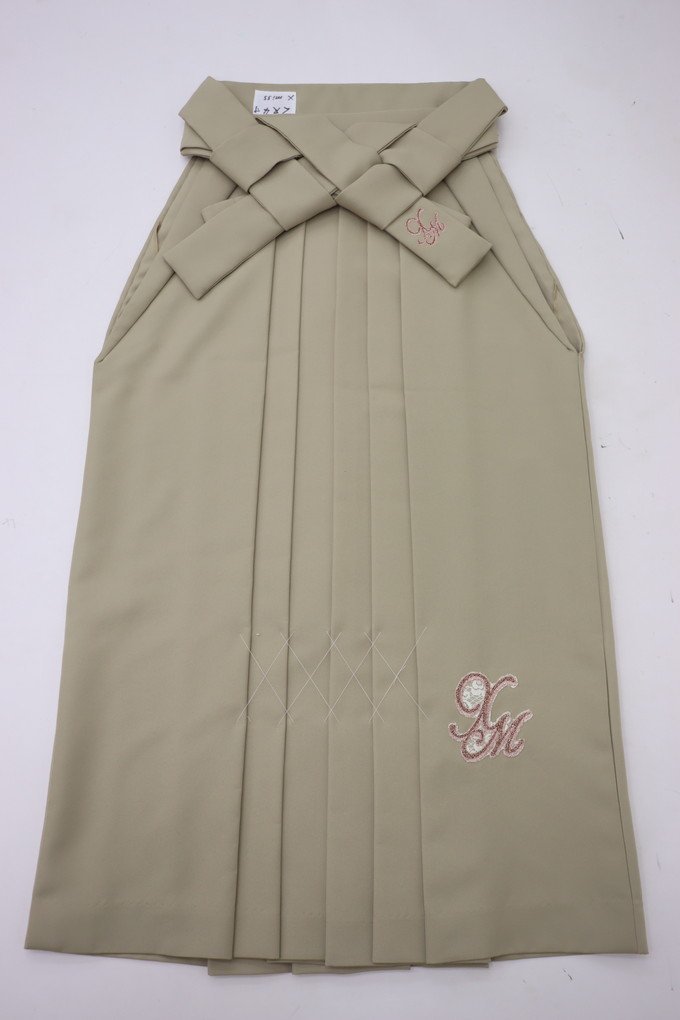 cherry★w8859lr★着用可★スプリングセール★卒服コレクション★女性 袴★京都散策/はかま★薄ベージュ系 刺繍【中古品/ポリ】紐下:約91cmの画像1