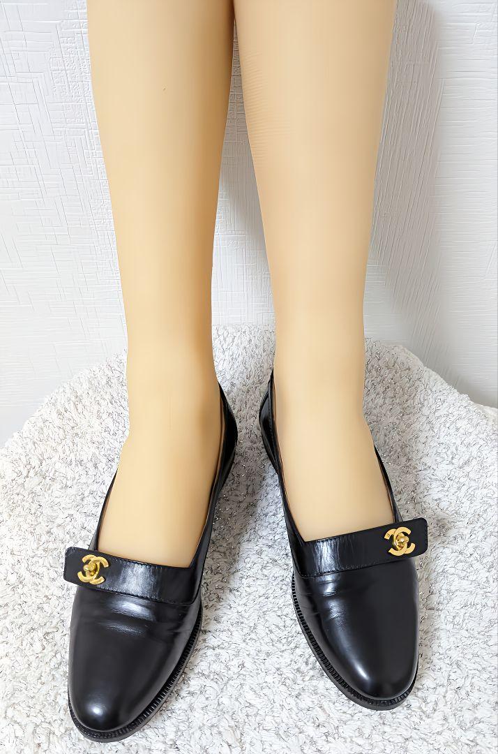 CHANELビンテージシャネルターンロックパンプス36 1/2 ピカピカ新品