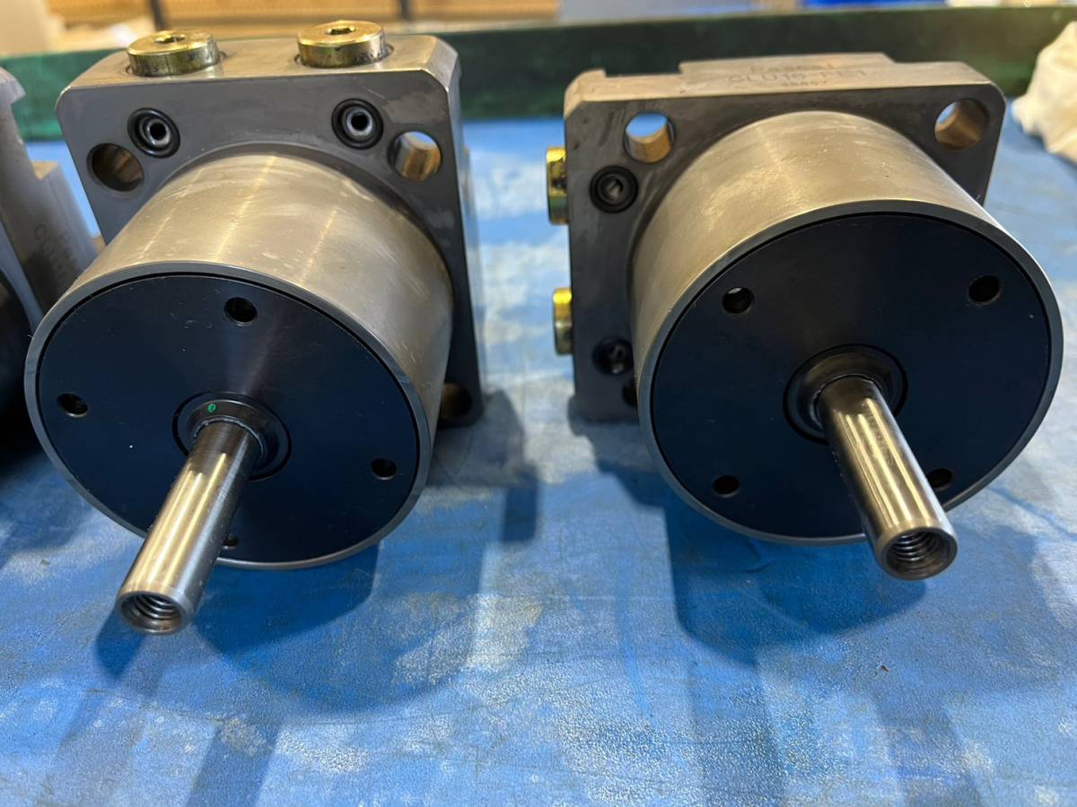 パスカル 油圧リンククランプ 3個 CLU16-FE1(ユ357) - 工事用材料 パスカル 油圧リンククランプ 3個 CLU16-FE1(ユ357) - 工事用材料
