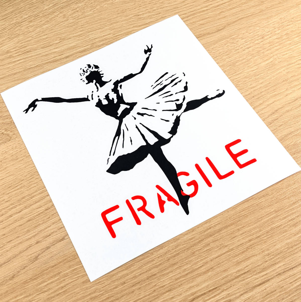 バンクシー　#86　バレリーナ　バレエ　チュチュ　FRAGILE　カッティングステッカー　シール　ウォールステッカー　デカール　アート_画像3