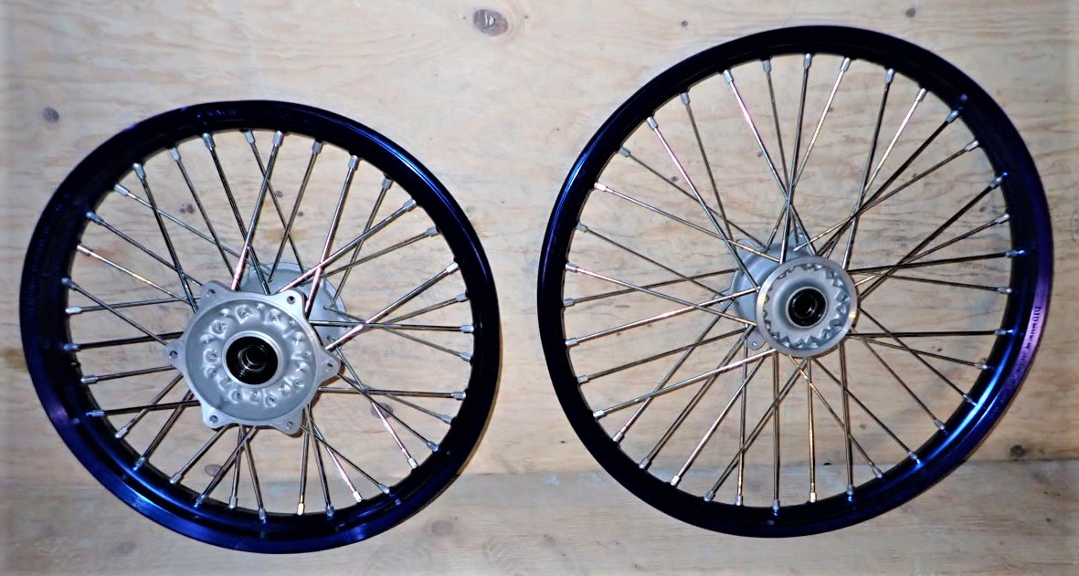 ヤマハ15~YZ250FX用TGRレーシングホイールセット 品-