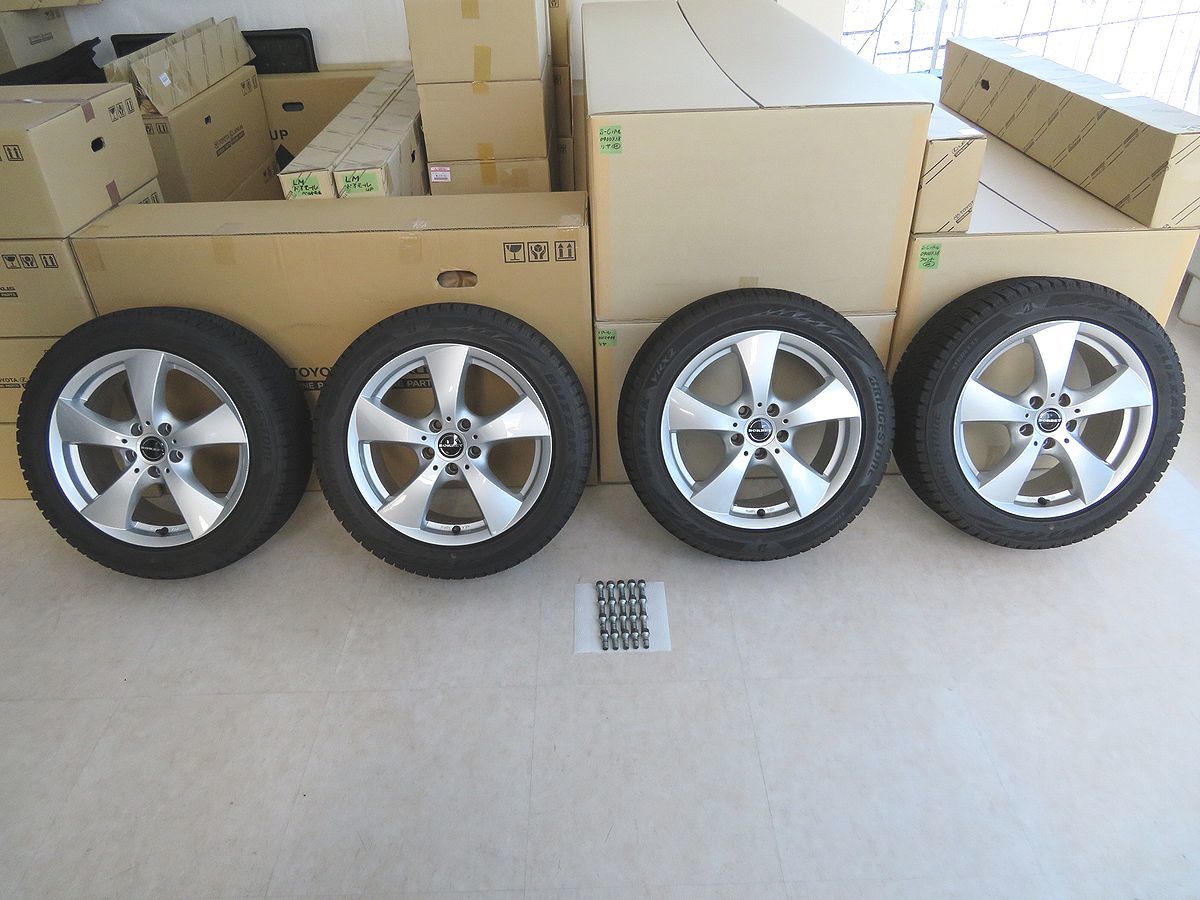 Mベンツ W205 Cクラス BORBET ボルベット17インチホイール【ボルト付