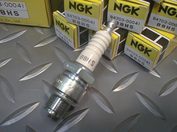 [namihei73][E/G]NGK* plug *B8HS×10ps.