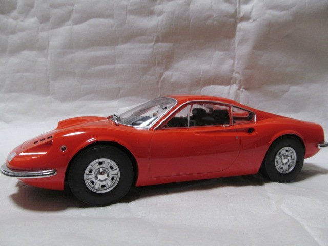 《全国一律送料800円》 ◇超希少 １／１８ フェラーリ ディノ 246GT 橙色 Ferrari Dino