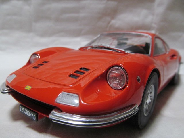 品質一番の 1/18 ◆超希少 《全国一律送料800円》 フェラーリ Dino Ferrari 橙色 246GT ディノ ノレブ