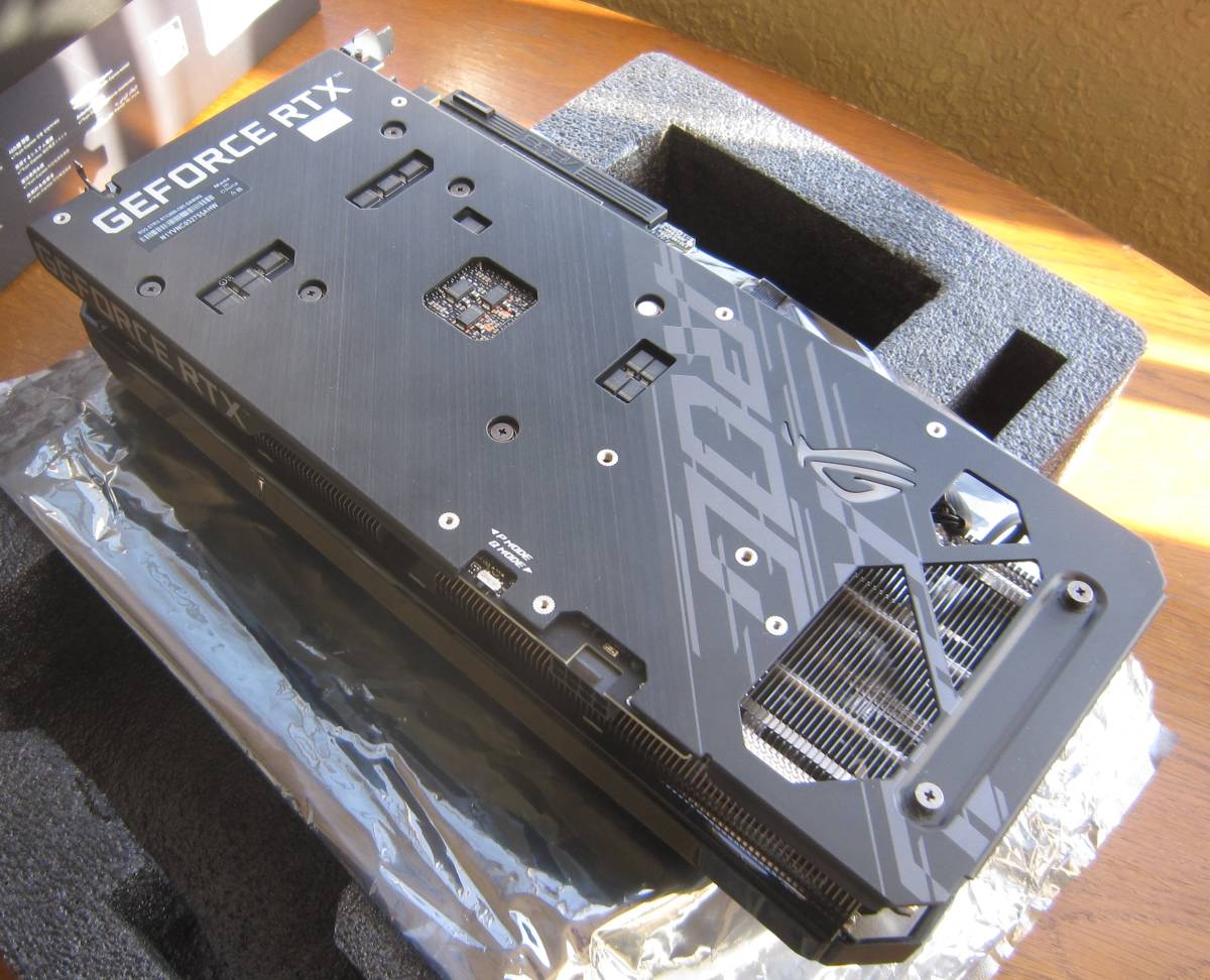 直送商品 はるはる様専用 ROG-STRIX-RTX3050-O8G-GAMING PCパーツ