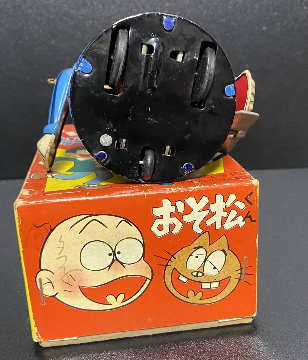 Yahoo!オークション - 当時物 ハッスルおそ松くん ゼンマイ 走行 Yahoo!オークション - 当時物 ハッスルおそ松くん ゼンマイ 走行