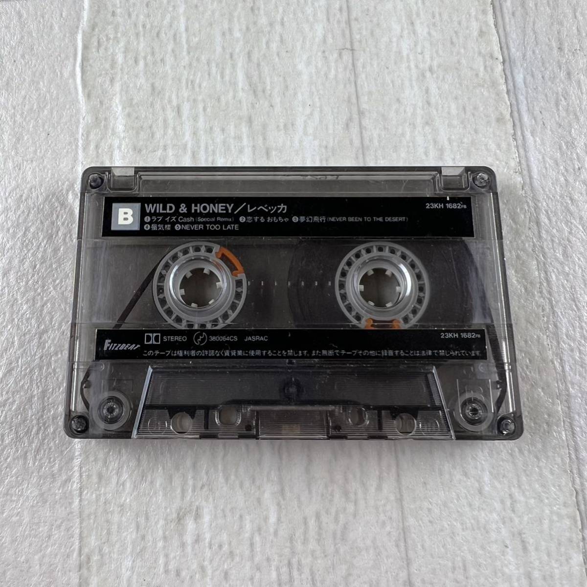 KA1 レベッカ / ワイルド&ハニー カセットテープ ミュージックテープ_画像3
