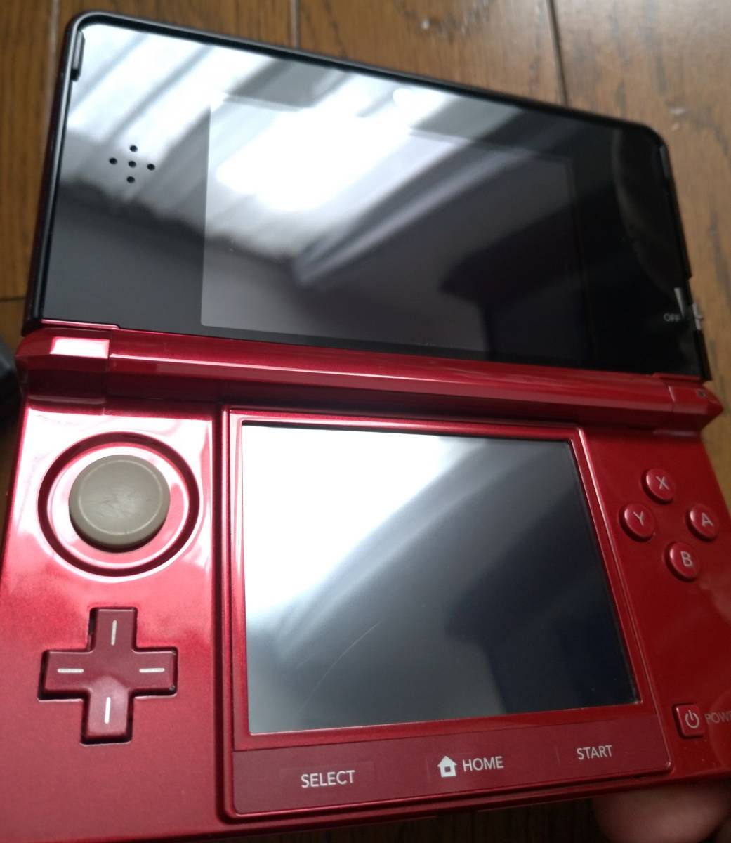 北米版 NINTENDO 3DS フレアレッド 中古品 不具合なし 充電器