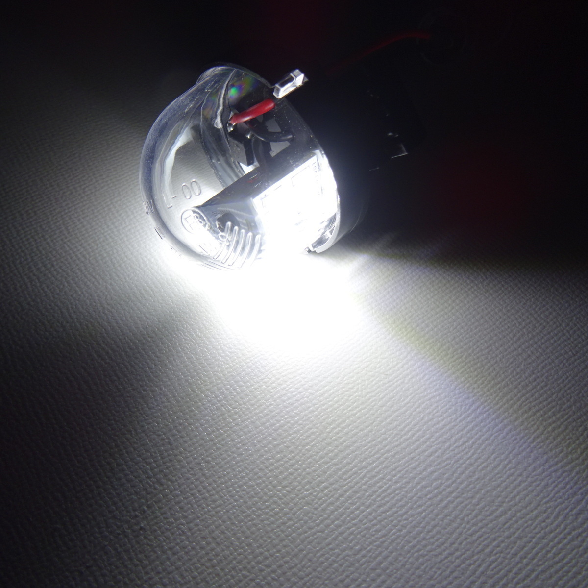 鬼白光! 一体型交換式 ! マツダ LED ナンバー灯 ライセンス ランプ フレアワゴン MM21 MM32 MM42 MM53 フレアクロスオーバーMS31MS41_画像5