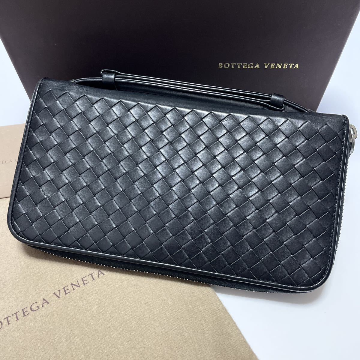 BOTTEGA VENETA ボッテガヴェネタ イントレチャート トラベルケース