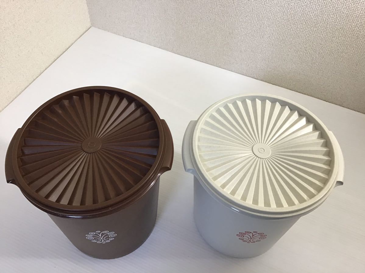 Tupperware/タッパーウェア マキシデコレーター 丸型 2点セット Tupperware/タッパーウェア マキシデコレーター 丸型 2点セット