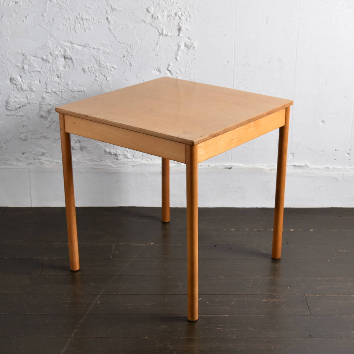 アーコール スクエア ダイニングテーブル Ercol Square Dining アーコール スクエア ダイニングテーブル Ercol Square Dining