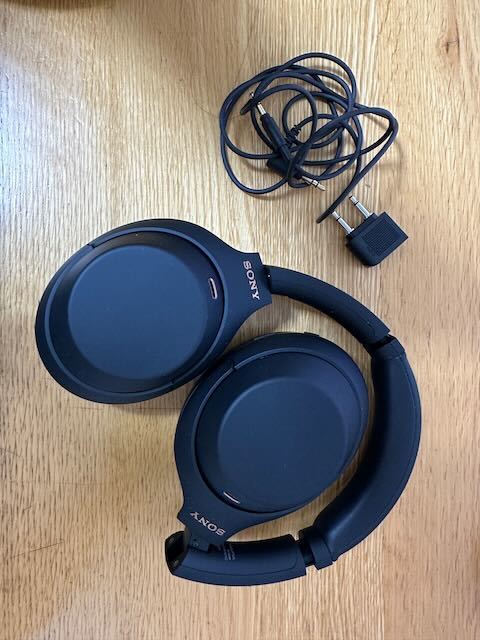 完全動作品・美品】ソニー WH-1000XM4 ノイズキャンセリングヘッドホン