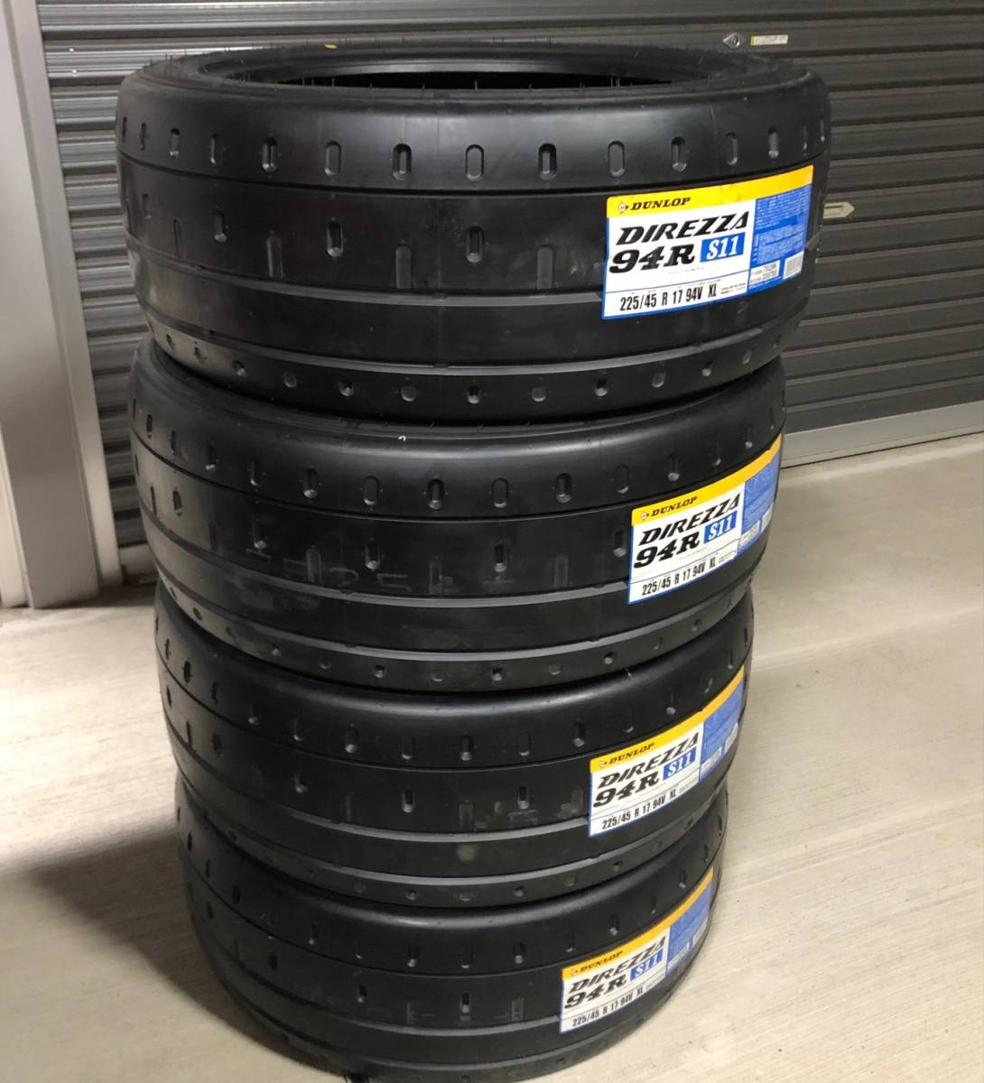 ポケットいっぱい ダンロップDUNLOP DIREZZA 94R M21 225/45R17 4本