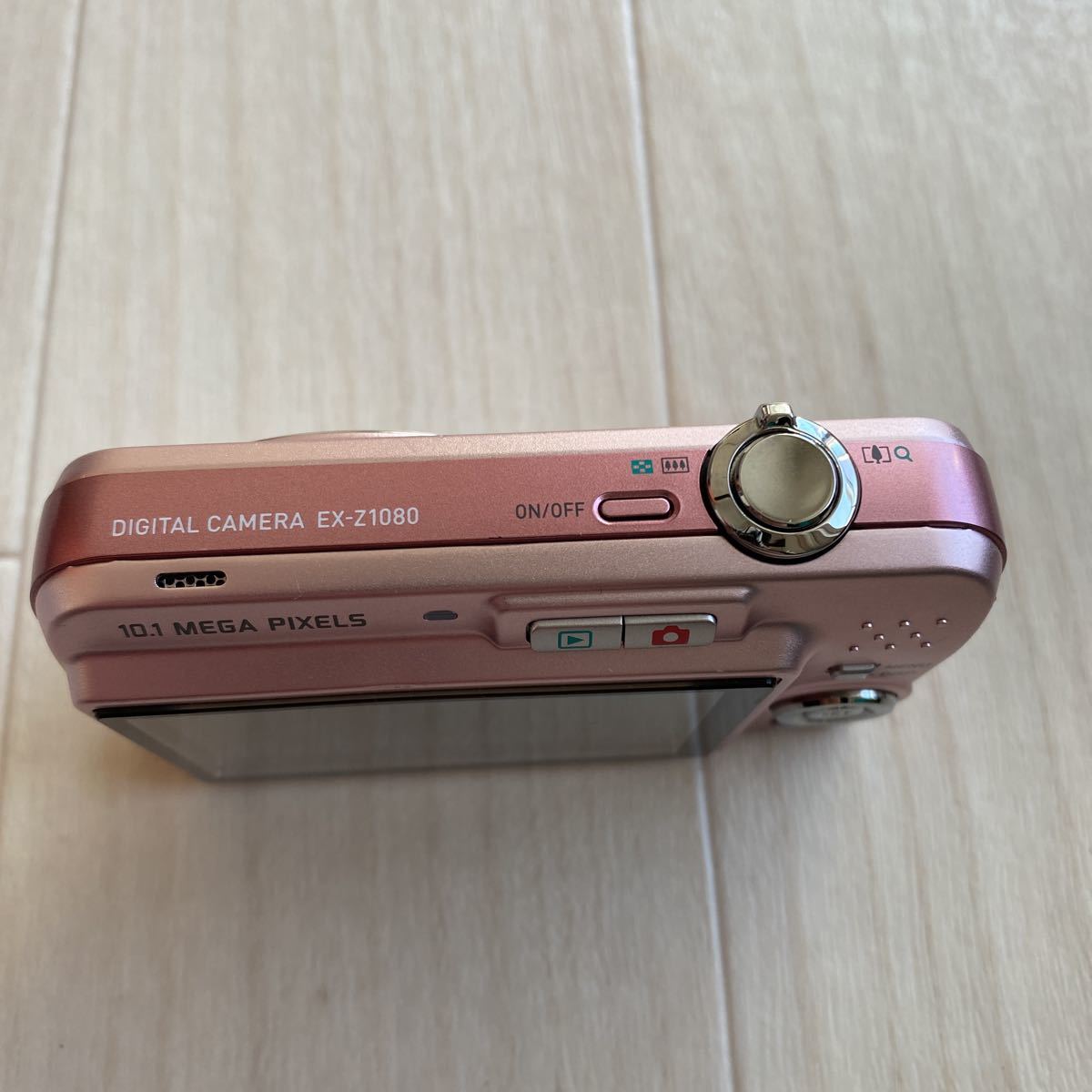 CASIO EXILIM EX-Z1080 カシオ エクシリム デジタルカメラ CASIO EXILIM EX-Z1080 カシオ エクシリム デジタルカメラ