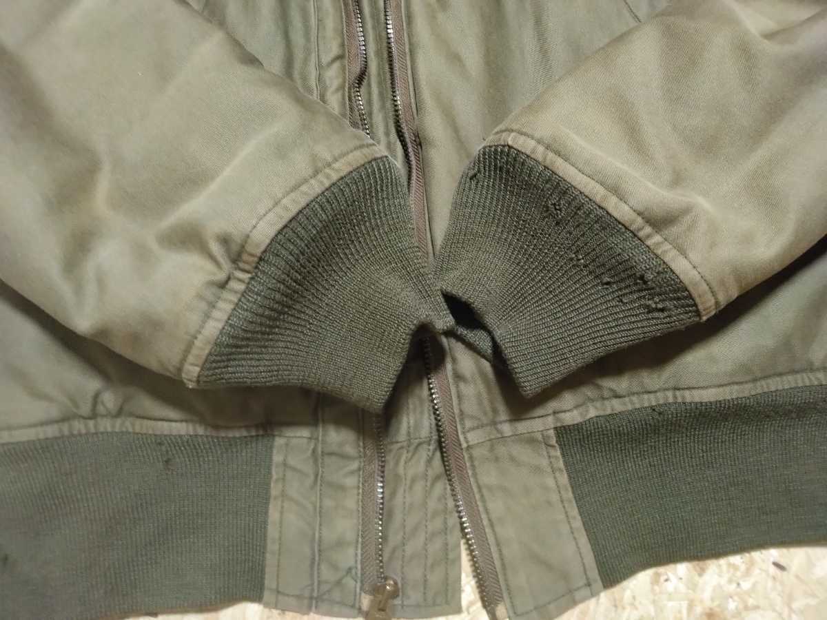 バズリクソンズ B15A サイズ40インチ Lサイズ相当 貴重な M品番 豪華 総刺繍 肩パッチ付き カスタムジャケット 雰囲気あり。１円！の画像6
