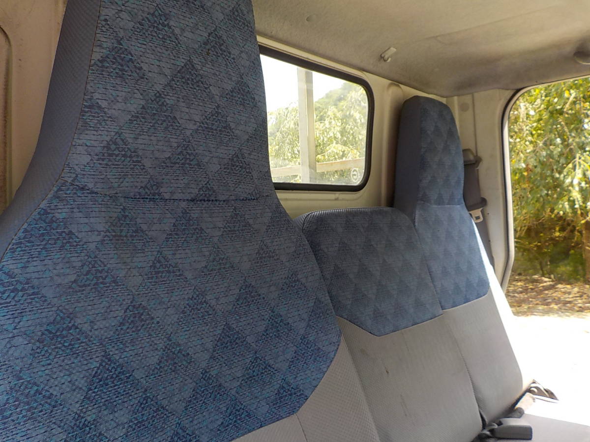 (CABIN ONLY)値下げ 三菱 canter キャンター キャビン CBF- FB700B 1.5トントラック (現在欠品部品あり) ▲即決、大物. 格安発送相談_画像6